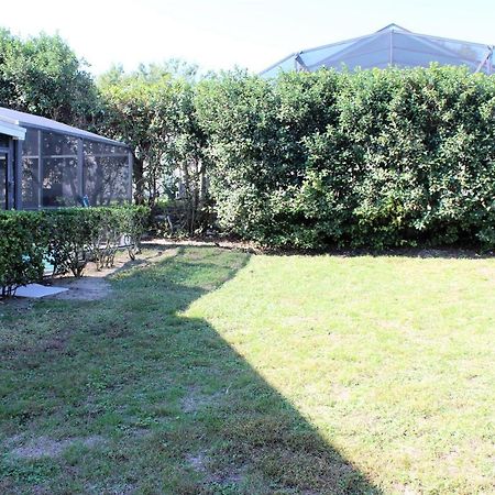 Lilys Stylish Villa Close To Disney Ideal For Long Stays Орландо Екстер'єр фото